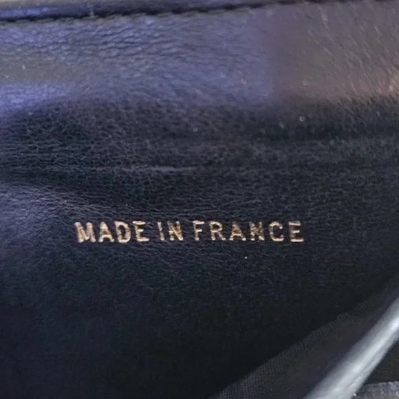 CHANEL Black Leather Wallet - Picture 5 of 10